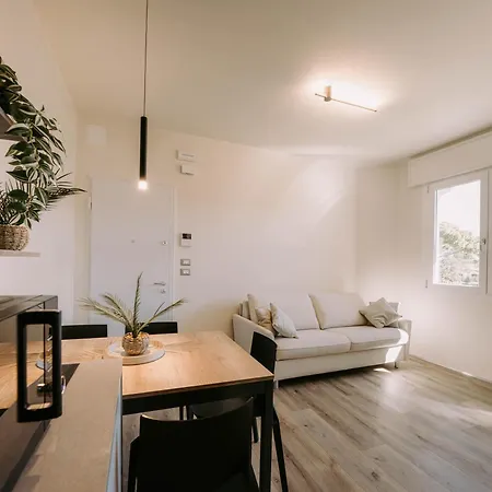 Apartament Luxury By Ama - 200 M From The