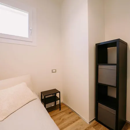 Luxury By Ama - 200 M From The Apartament *